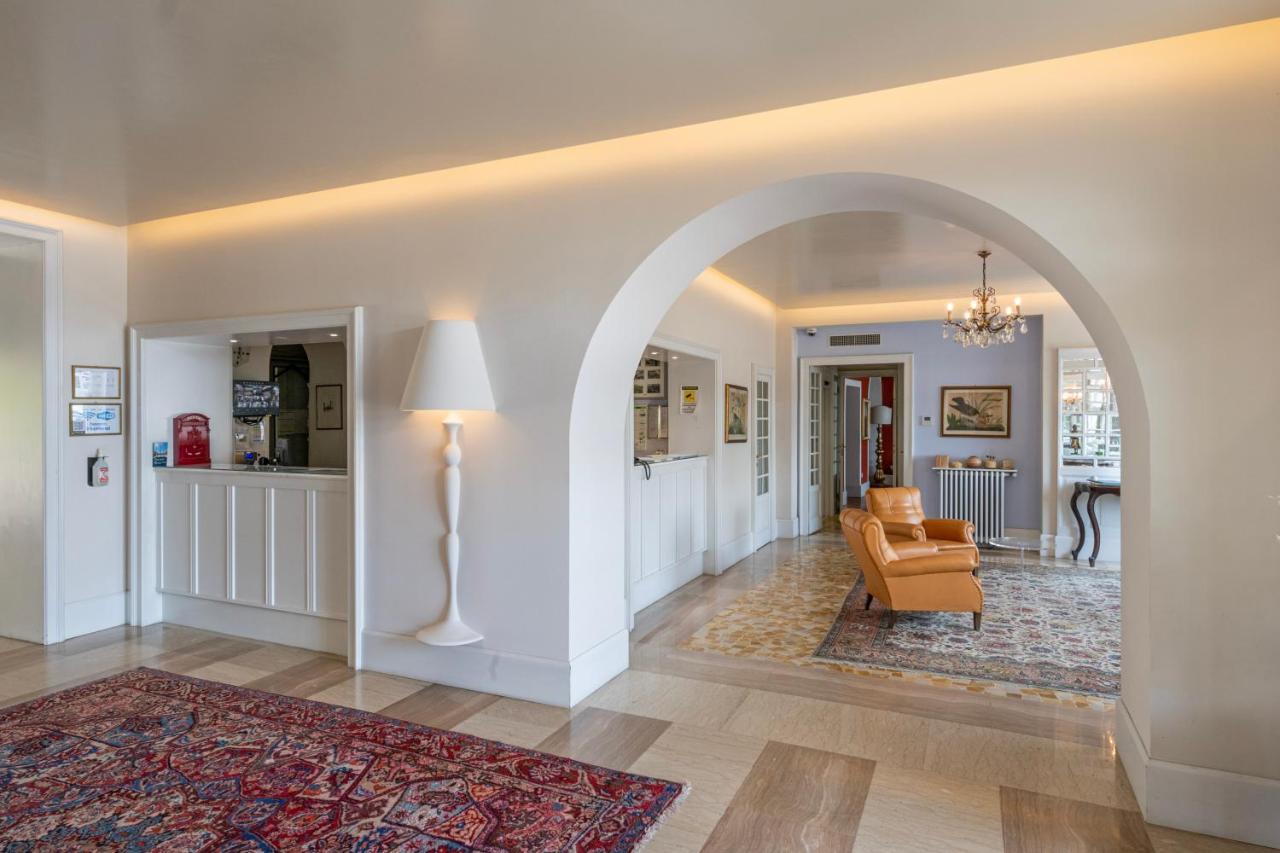 Hotel Beau Rivage Baveno Exterior foto